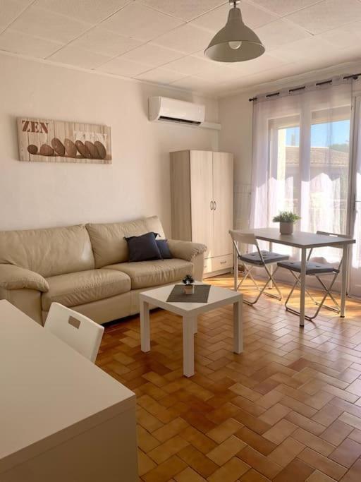 La Garde : Joli Studio Dans Residence 外观 照片
