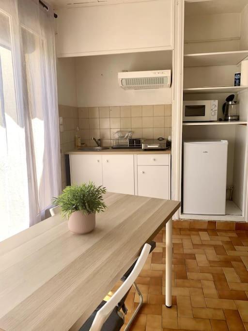 La Garde : Joli Studio Dans Residence 外观 照片